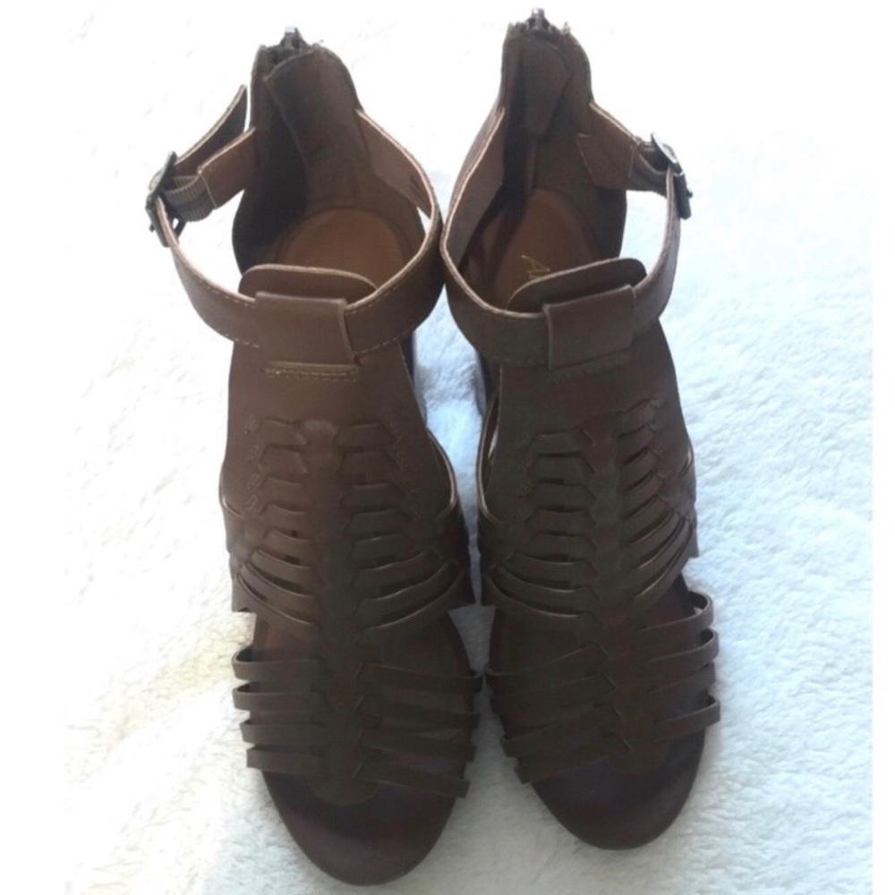 Wedges sz: 81/2